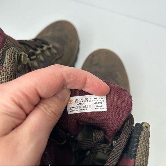 NWOT Timberland NORWOOD HIKING BOOTS -
WOMEN'S 6.5 9505A - Picture 9 of 10